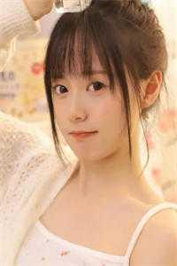 女主凌安